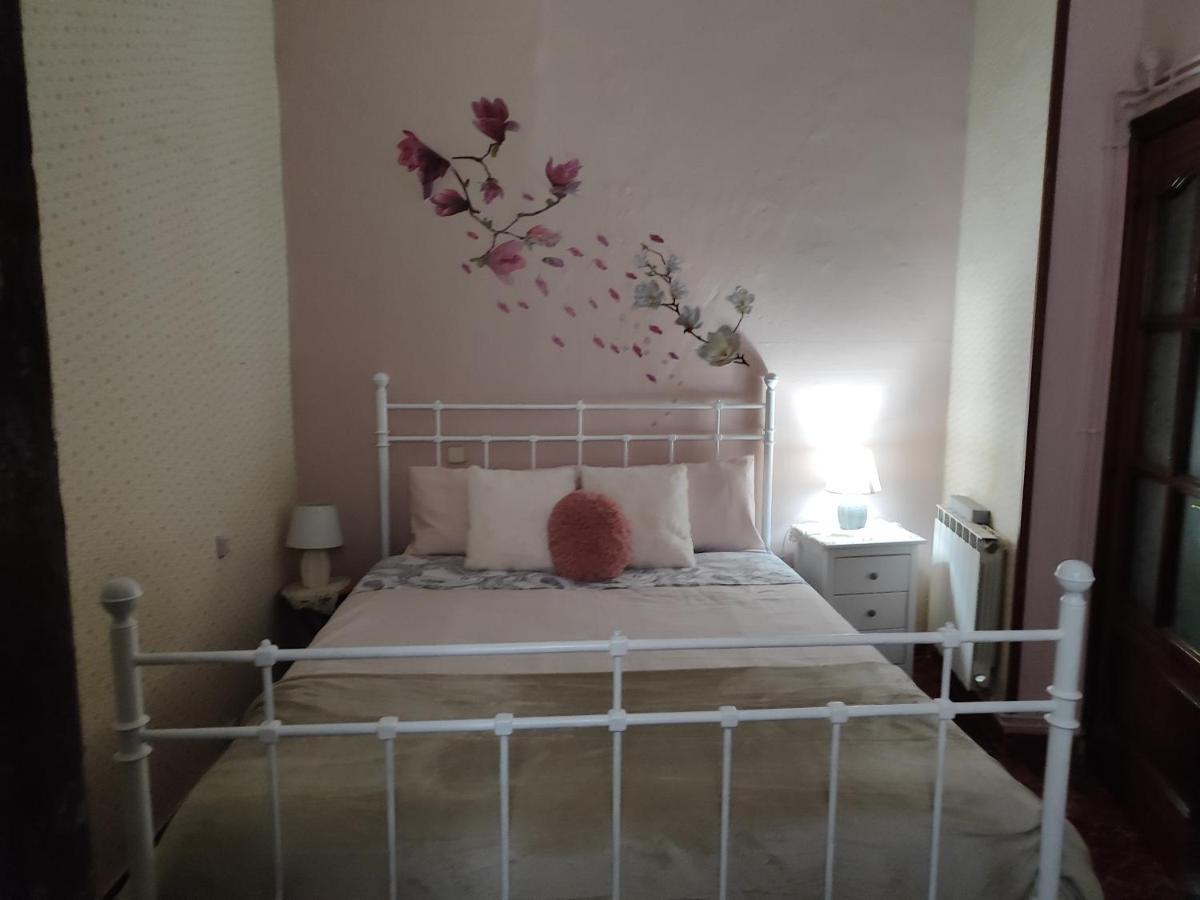 Habitacion Maravillosa En Apartamento Compartido Madrid Centro Exterior foto